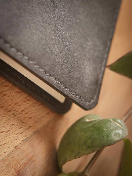 — Carnet en cuir [Atelier du manchot x Lucas Clavel]